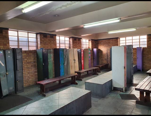 6,500M² FACTORY TO LET IN DUNCANVILLE